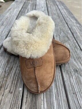 UGG Coquette Slippers Chestnut Sheepskin Shearling Men’s Size 12